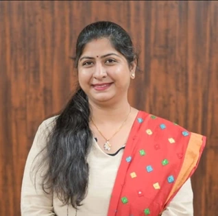 Dr. Neha Kapoor